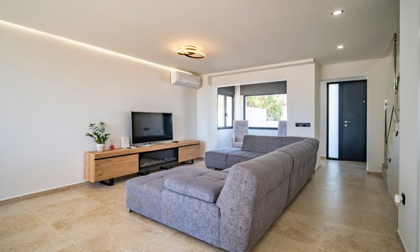 Resale - Bungalow -
La Nucía - Varadero