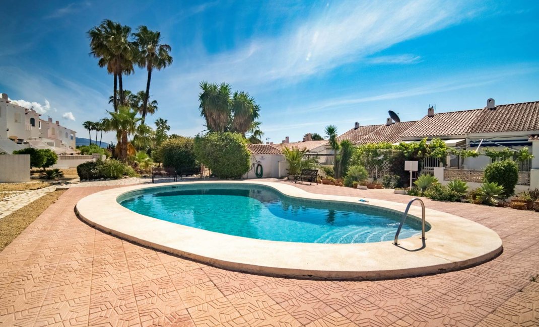 Resale - Bungalow -
La Nucía - Varadero