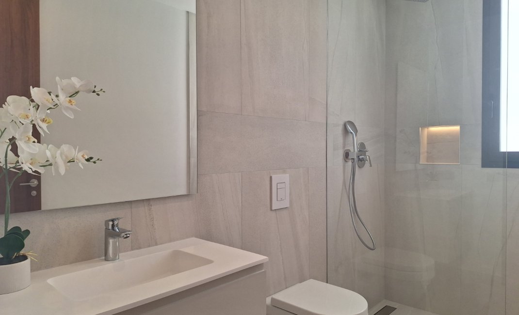 Resale -  Chalet / Villa -
Finestrat - Sierra cortina