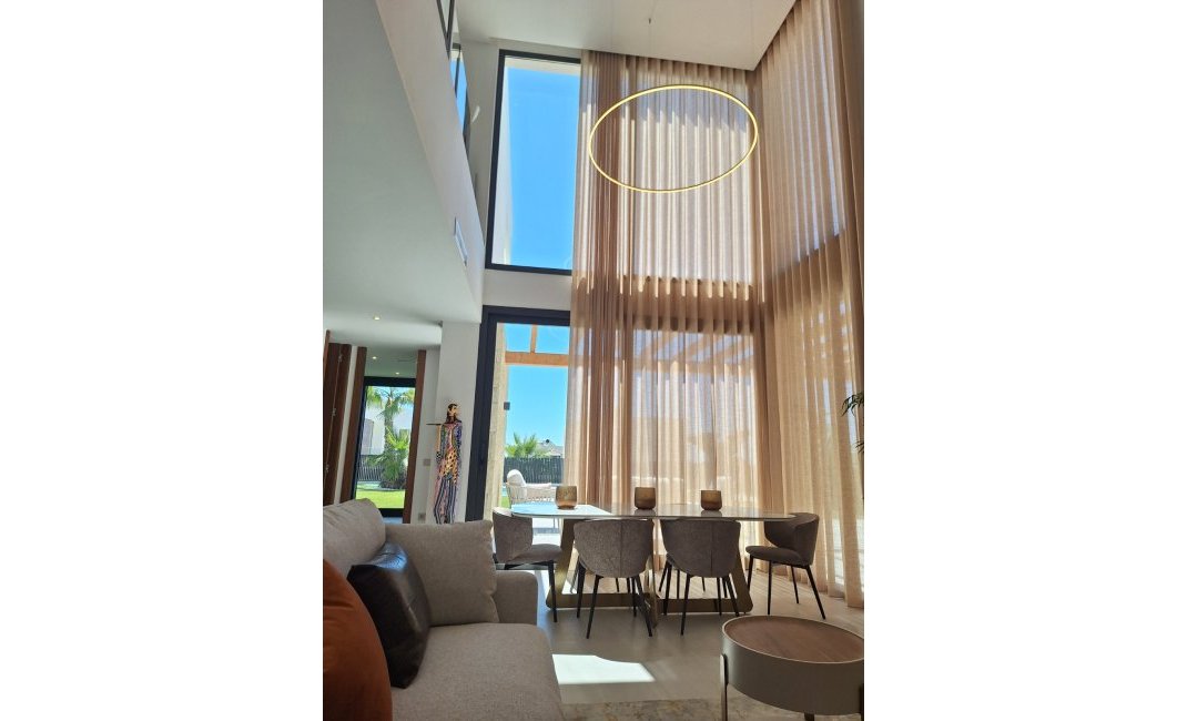 Resale -  Chalet / Villa -
Finestrat - Sierra cortina
