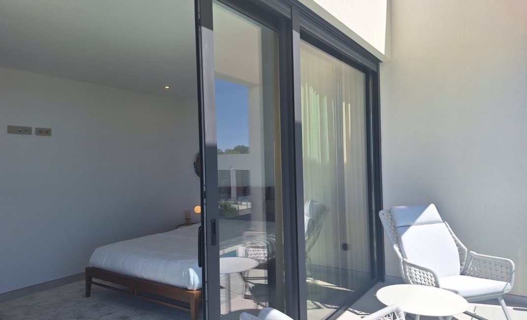 Resale -  Chalet / Villa -
Finestrat - Sierra cortina