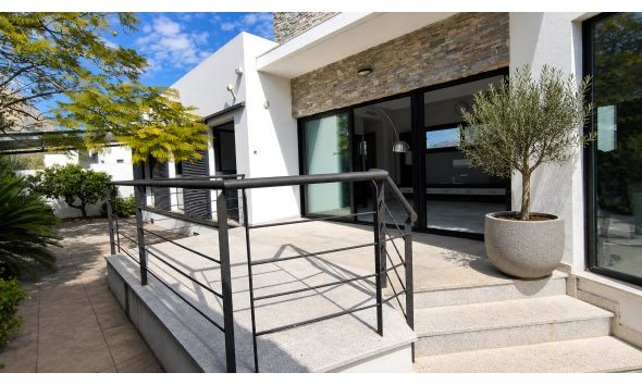 Resale -  Chalet / Villa -
Polop