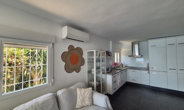 Reventa - Apartamento / Piso -
Altea