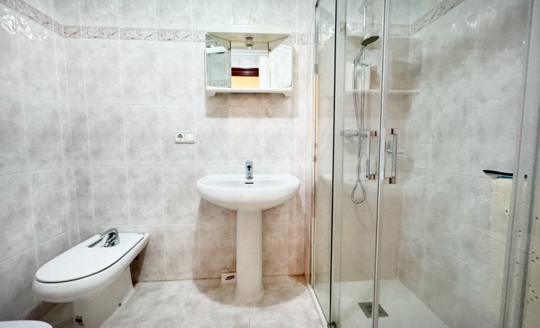Reventa - Adosado -
Albir