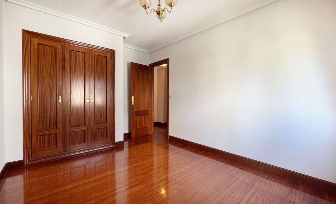 Reventa - Adosado -
Albir