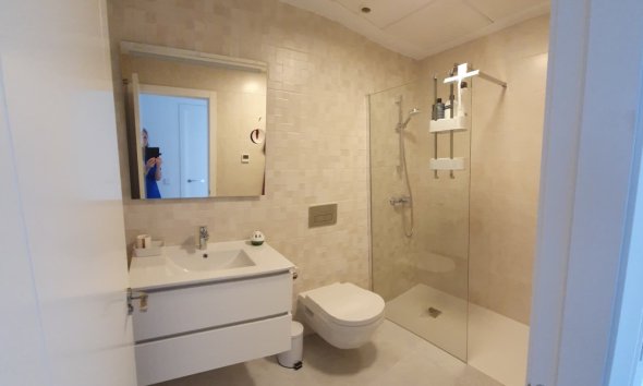 Revente - Appartement -
Finestrat