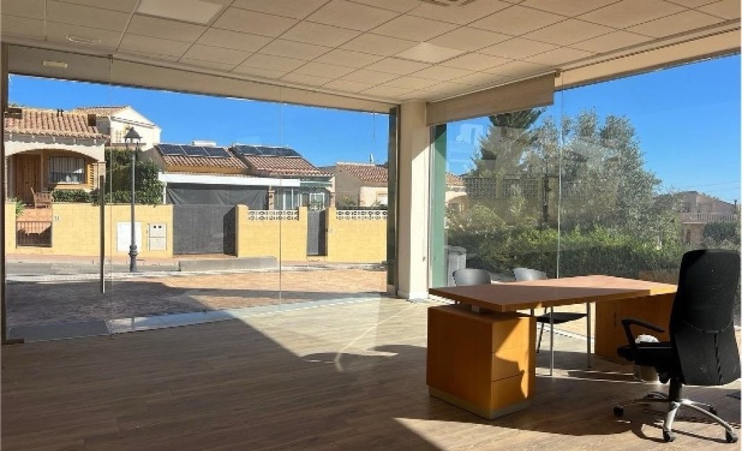 Resale - Commercial -
La Nucía - La Alberca