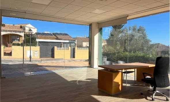 Resale - Commercial -
La Nucía - La Alberca