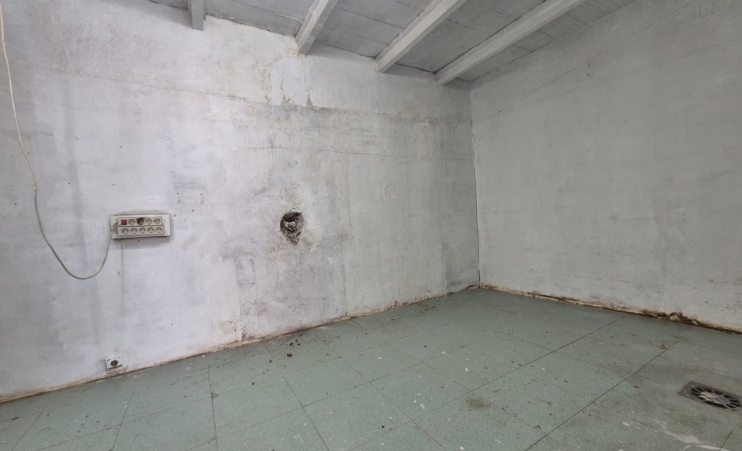 Reventa - Comercial -
Altea