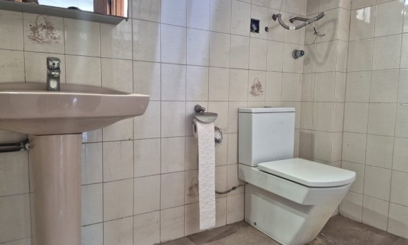 Reventa - Comercial -
Altea