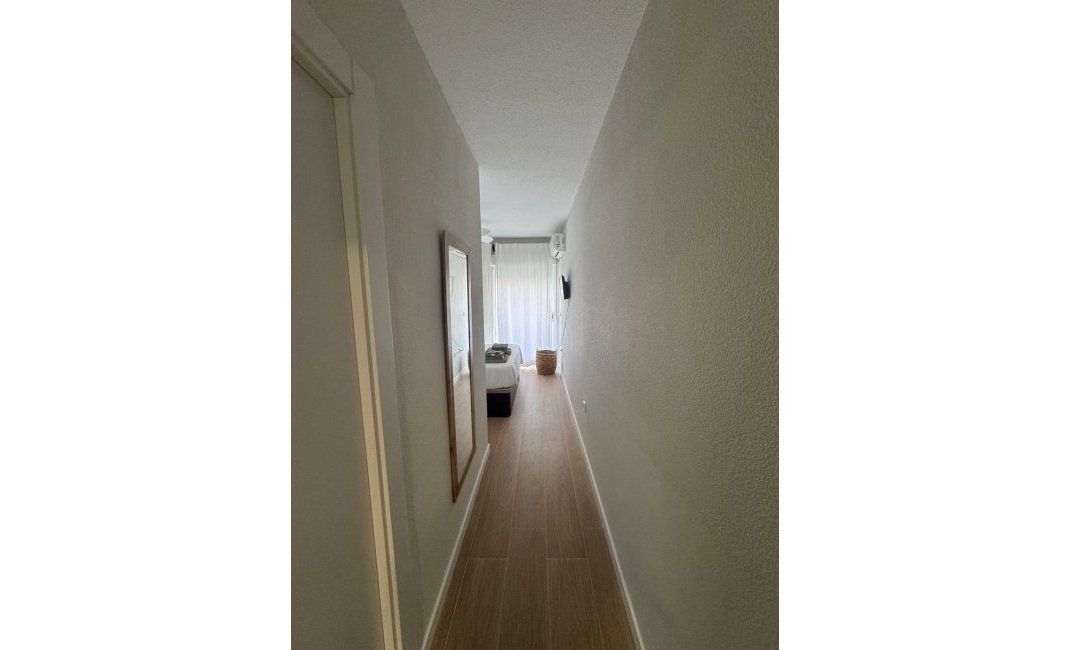 Long Term Rental - Apartment / Flat -
Albir
