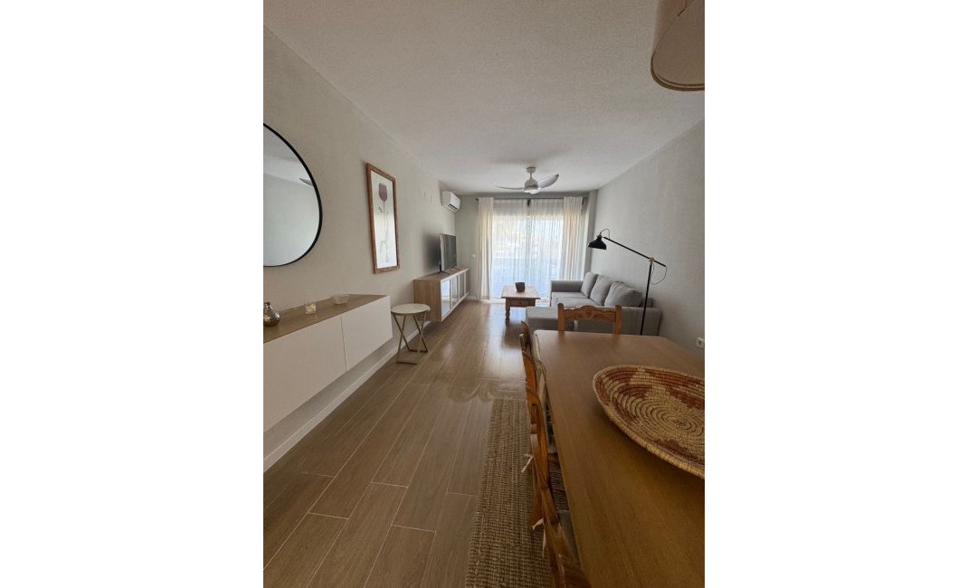 Long Term Rental - Apartment / Flat -
Albir
