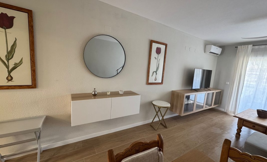 Long Term Rental - Apartment / Flat -
Albir