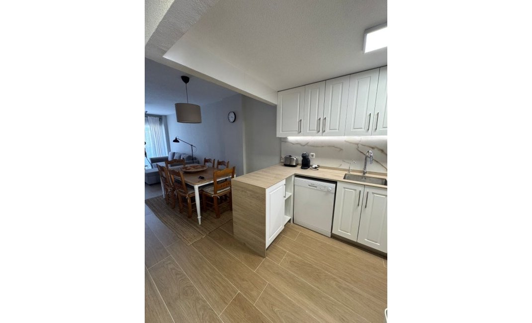 Long Term Rental - Apartment / Flat -
Albir