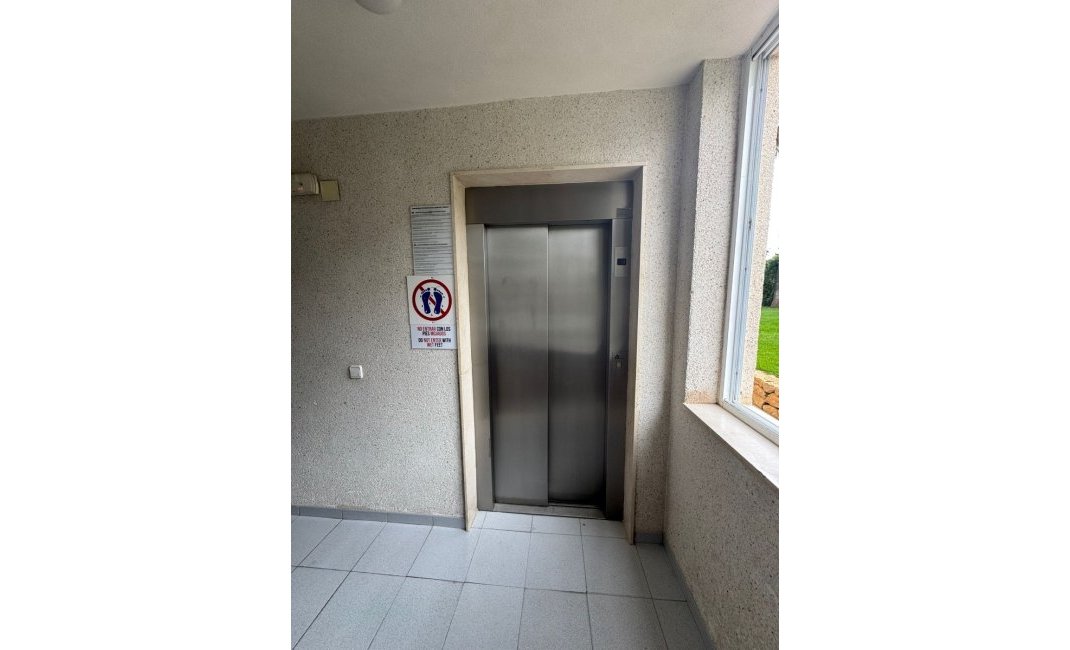 Long Term Rental - Apartment / Flat -
Albir