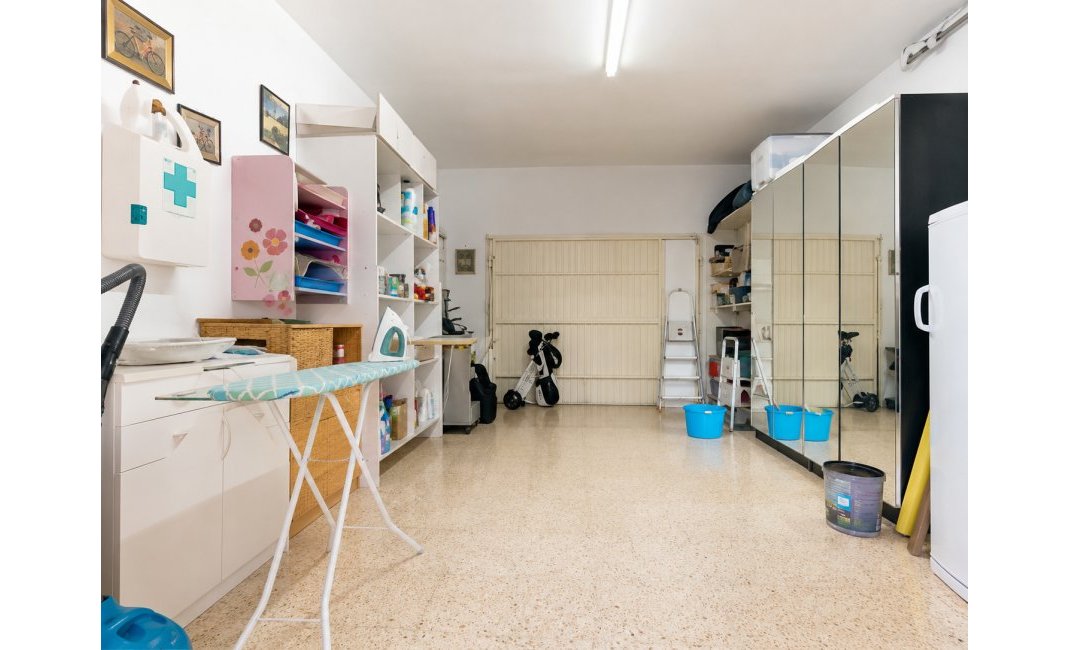 Videresalg -  Hytte / villa -
Albir