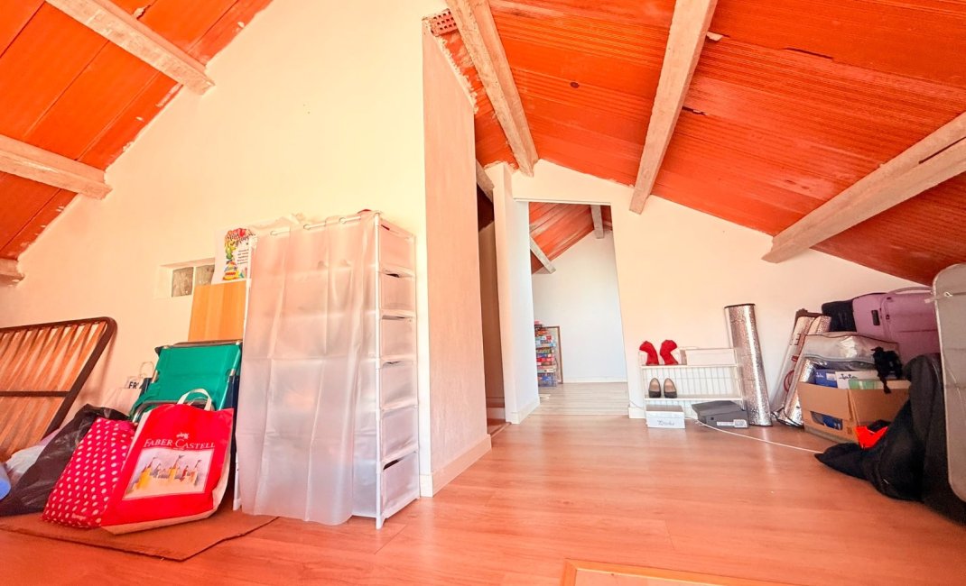 Resale -  Chalet / Villa -
Benidorm - Rincon de Loix Llano