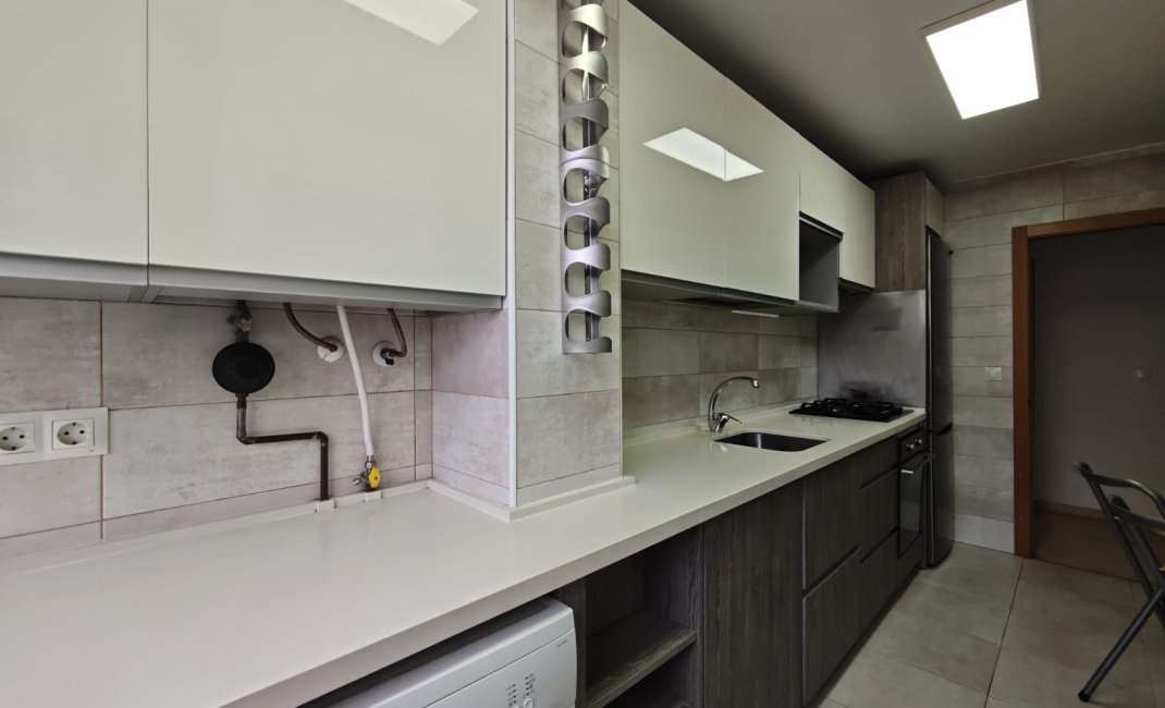 Resale - Apartment / Flat -
Benidorm - Poniente