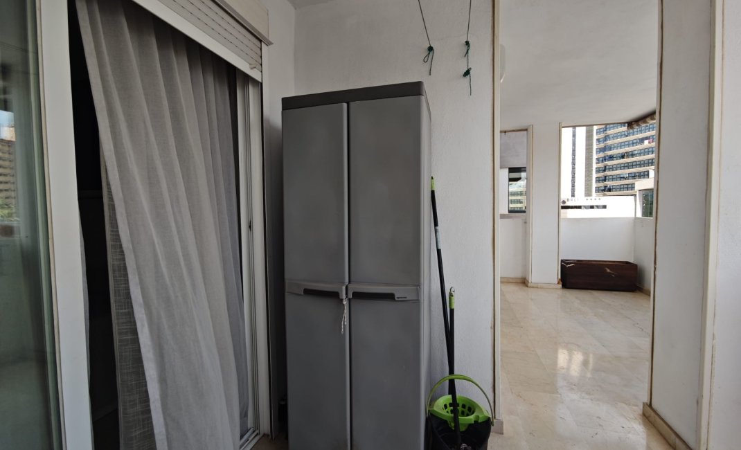Resale - Apartment / Flat -
Benidorm - Poniente