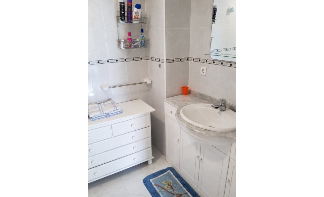Reventa - Apartamento / Piso -
Albir