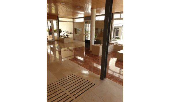 Reventa - Apartamento / Piso -
Albir
