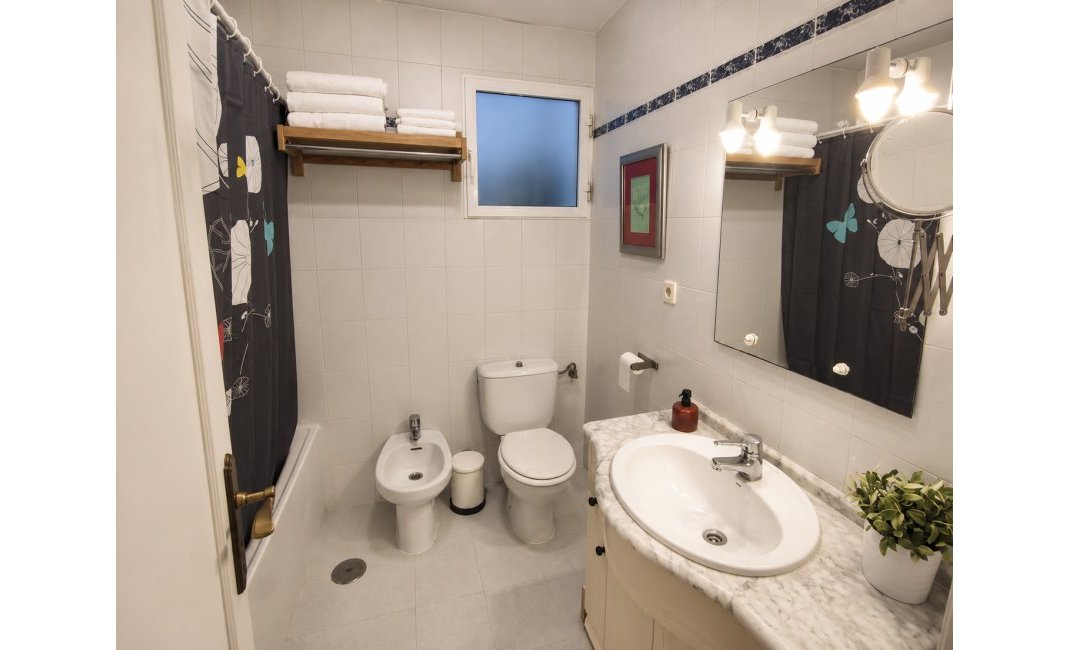 Reventa - Apartamento / Piso -
Altea