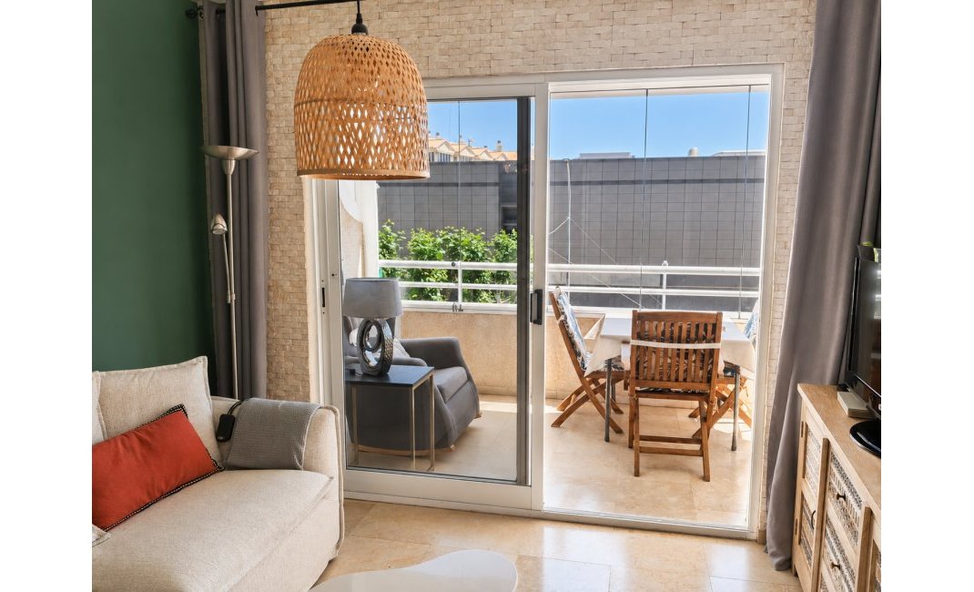 Location à long terme - Appartement -
Albir
