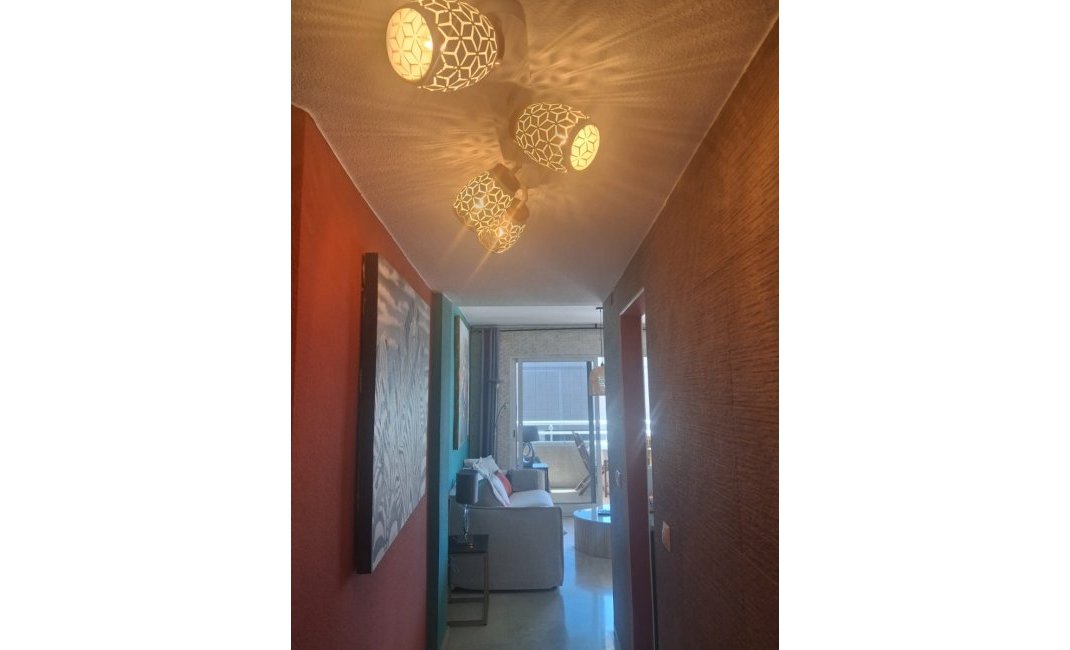 Location à long terme - Appartement -
Albir