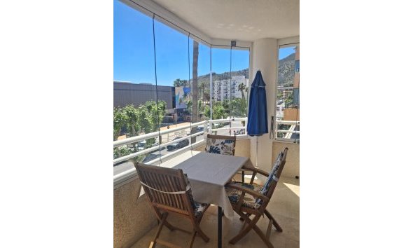 Location à long terme - Appartement -
Albir