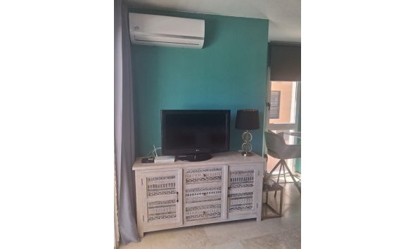 Location à long terme - Appartement -
Albir