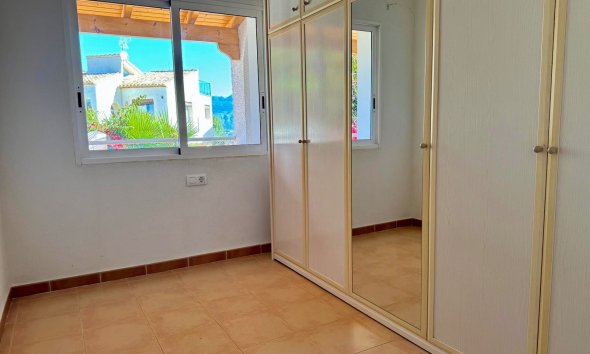 Reventa - Chalet / Villa  -
Albir