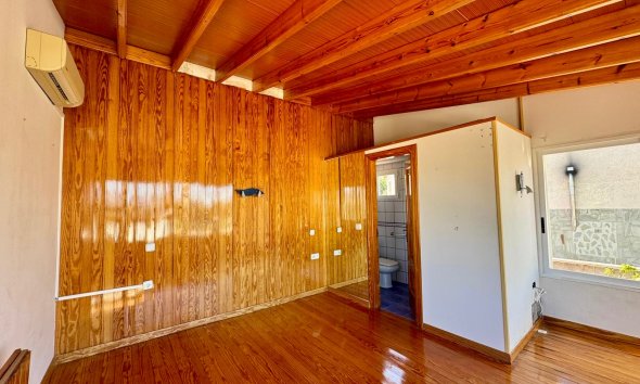 Reventa - Chalet / Villa  -
Albir