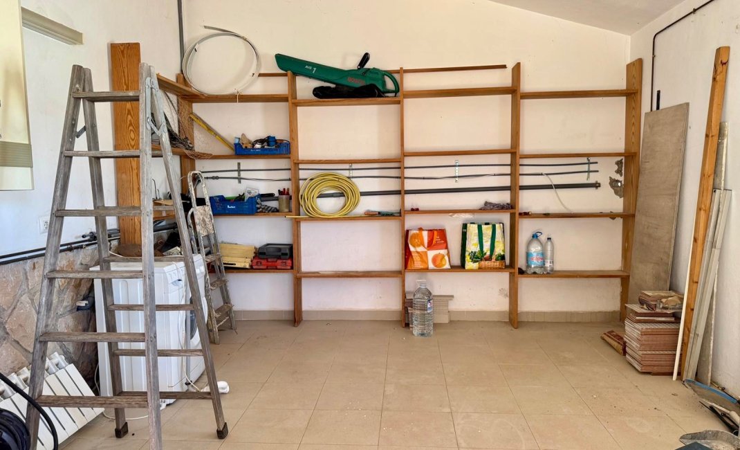 Reventa - Chalet / Villa  -
Albir