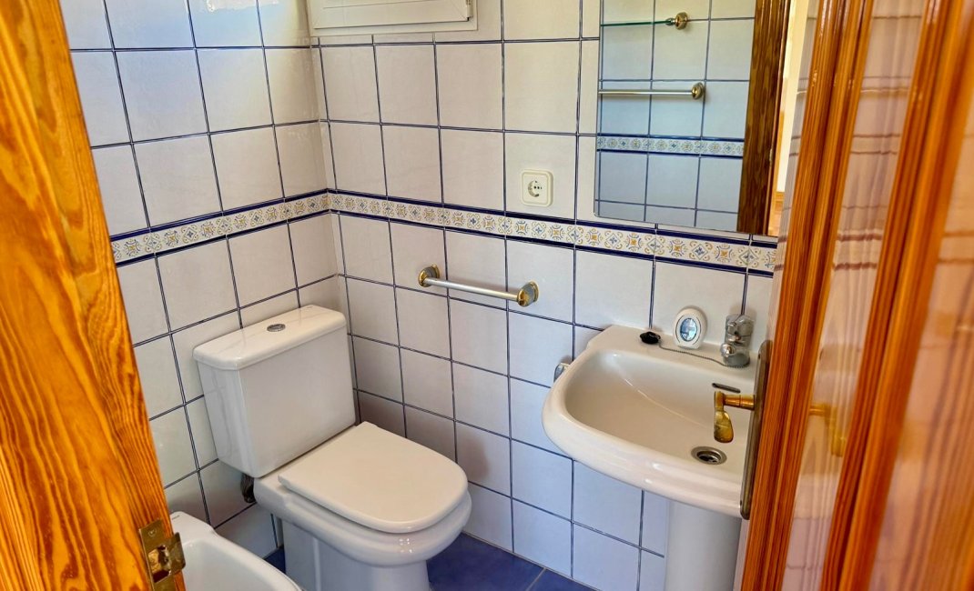 Reventa - Chalet / Villa  -
Albir