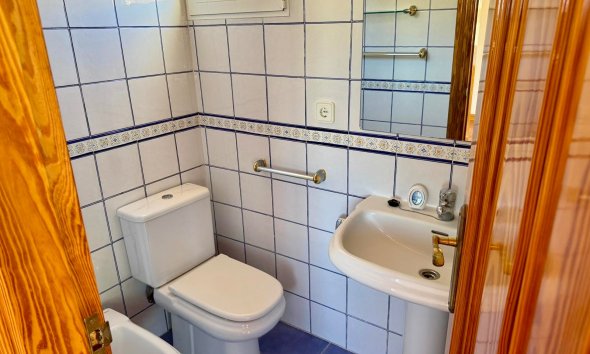 Reventa - Chalet / Villa  -
Albir