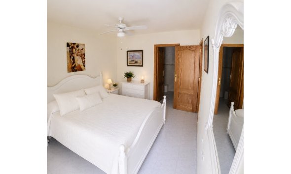 Reventa - Apartamento / Piso -
Albir
