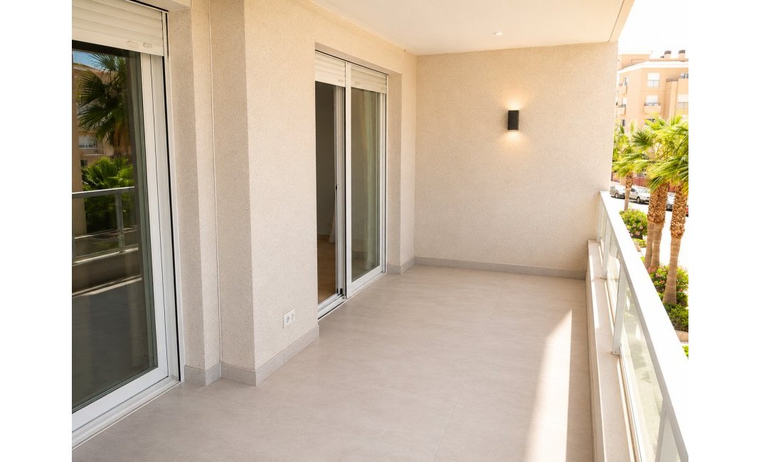 Reventa - Apartamento / Piso -
Albir
