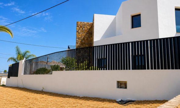 Resale -  Chalet / Villa -
Alfaz del Pi - Alfas del Pí