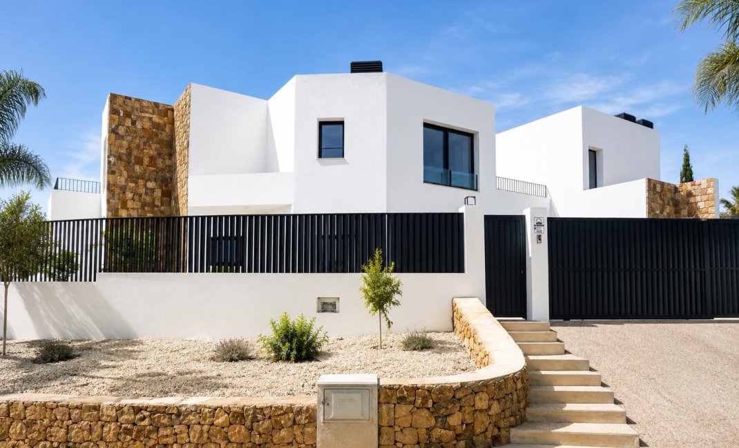 Resale -  Chalet / Villa -
Alfaz del Pi - Alfas del Pí