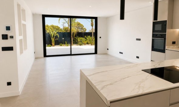 Resale -  Chalet / Villa -
Alfaz del Pi - Alfas del Pí
