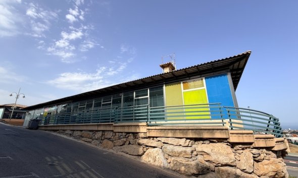  Alquiler larga estancia - Comercial -
La Nucía