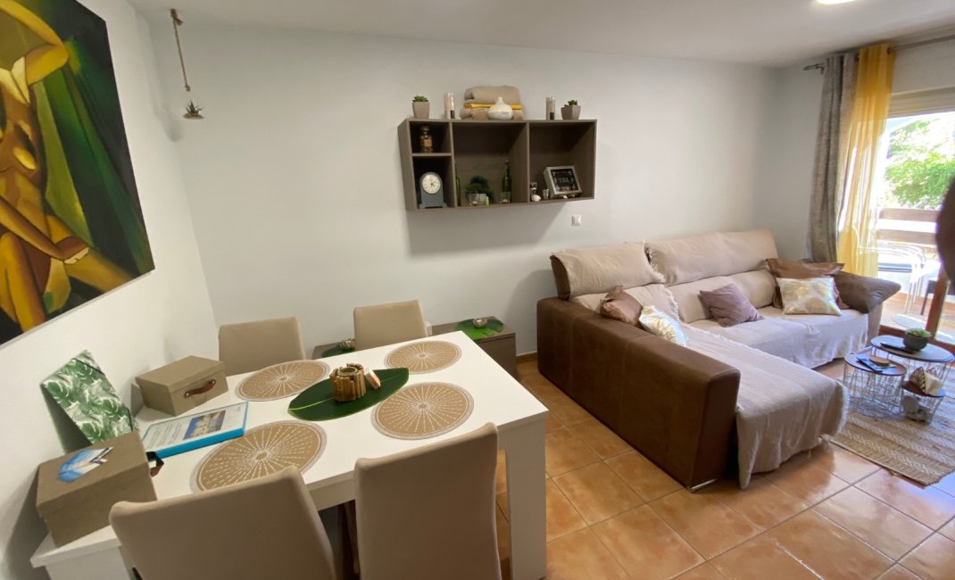 Revente - Appartement -
Albir