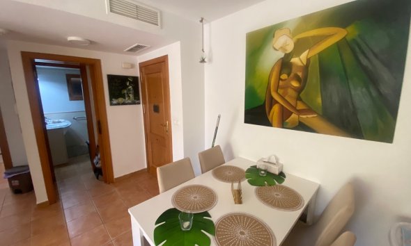 Revente - Appartement -
Albir