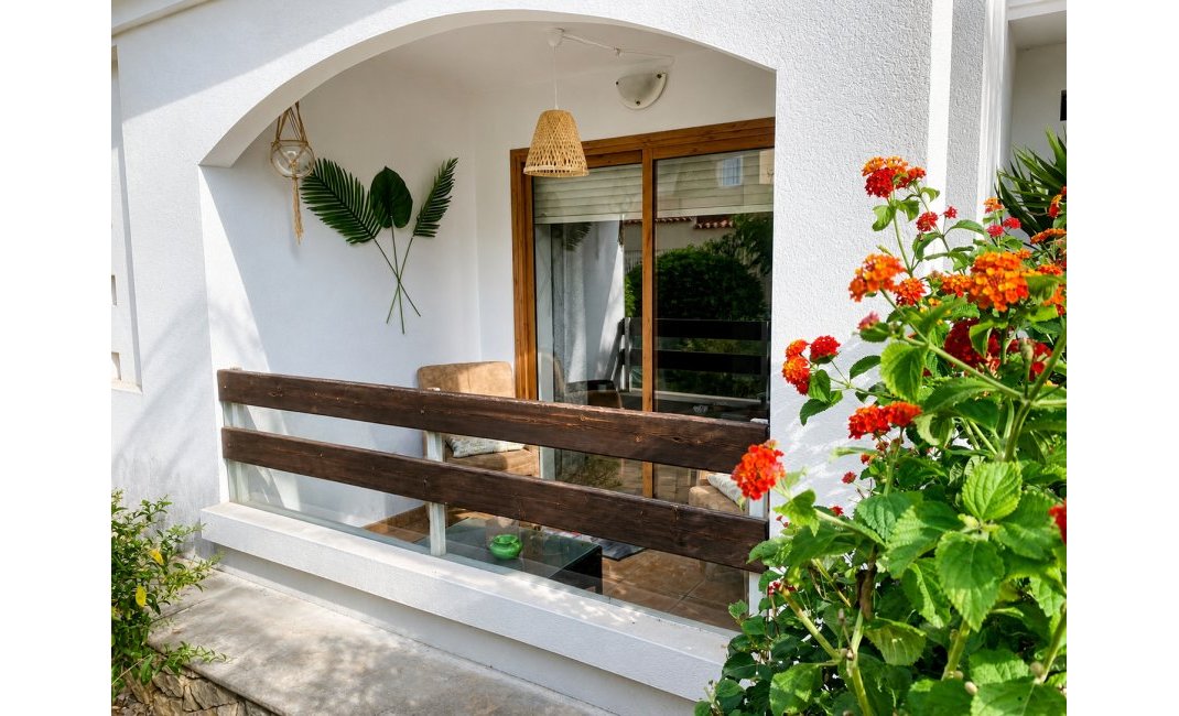 Revente - Appartement -
Albir
