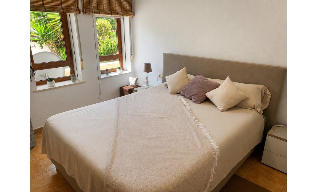 Revente - Appartement -
Albir