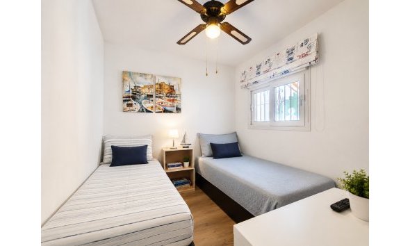 Long Term Rental - Apartment / Flat -
Albir
