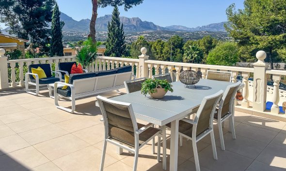 Reventa - Chalet -
Albir