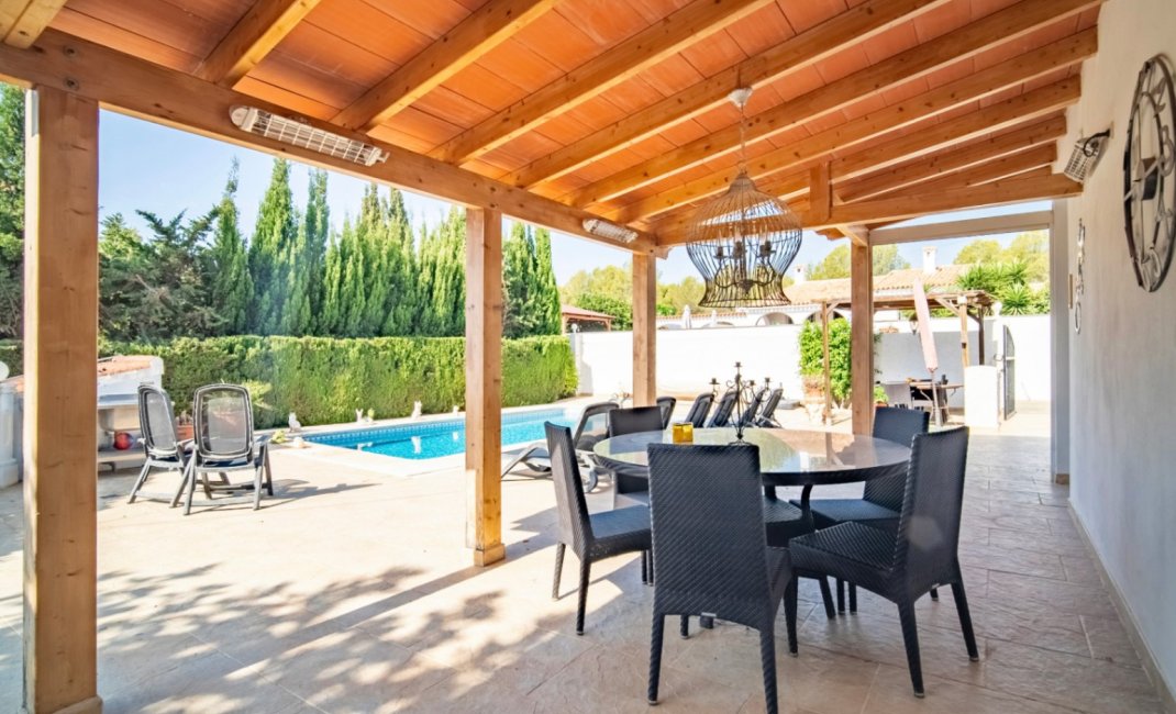 Revente - Villa -
Alfaz del Pi - El Romeral