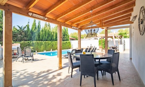 Revente - Villa -
Alfaz del Pi - El Romeral