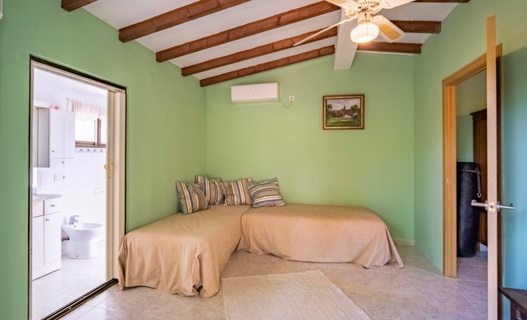 Revente - Villa -
Alfaz del Pi - El Romeral